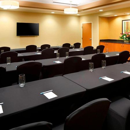 Fairfield Inn & Suites By Marriott Cumberland Ngoại thất bức ảnh