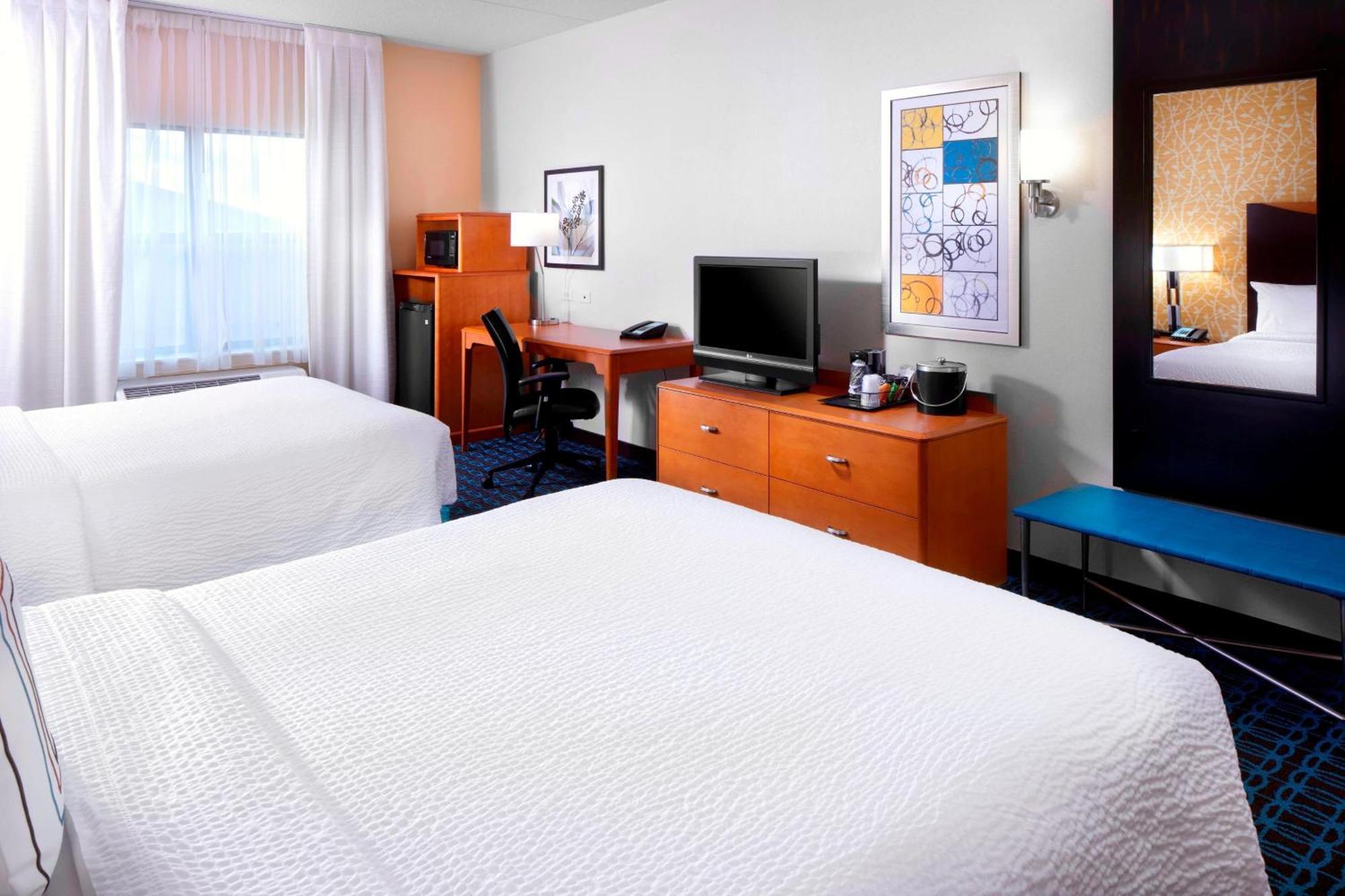 Fairfield Inn & Suites By Marriott Cumberland Ngoại thất bức ảnh