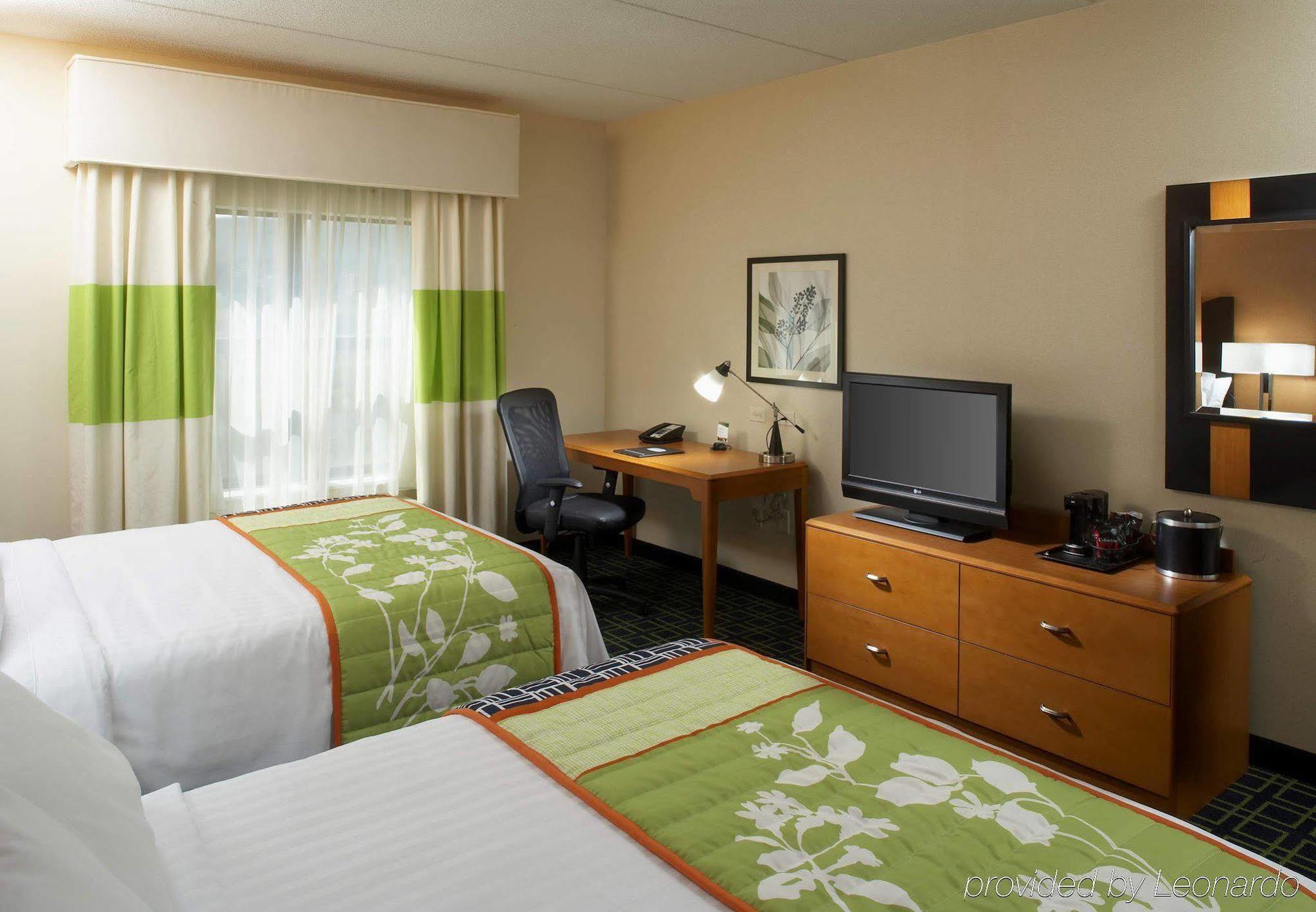 Fairfield Inn & Suites By Marriott Cumberland Ngoại thất bức ảnh