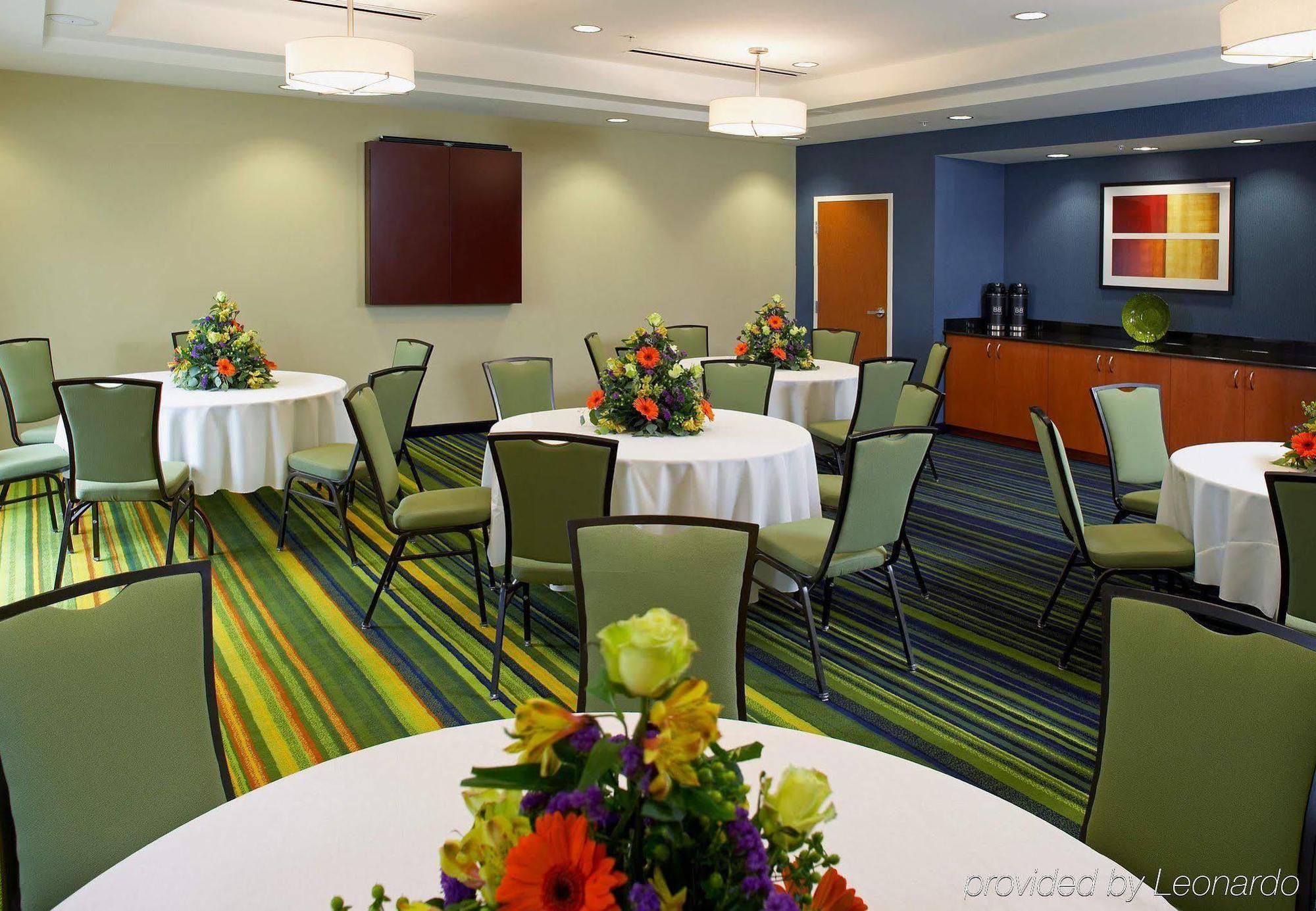 Fairfield Inn & Suites By Marriott Cumberland Ngoại thất bức ảnh