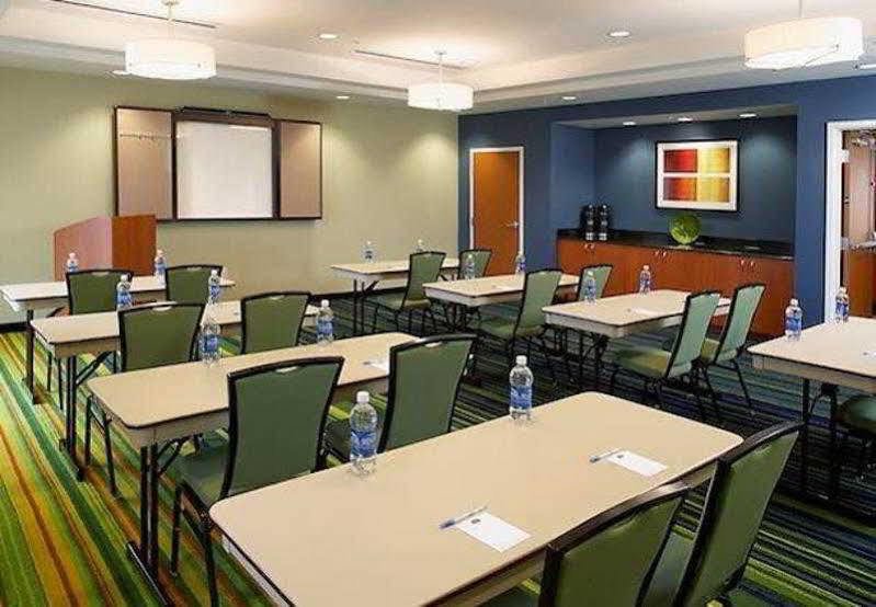 Fairfield Inn & Suites By Marriott Cumberland Ngoại thất bức ảnh