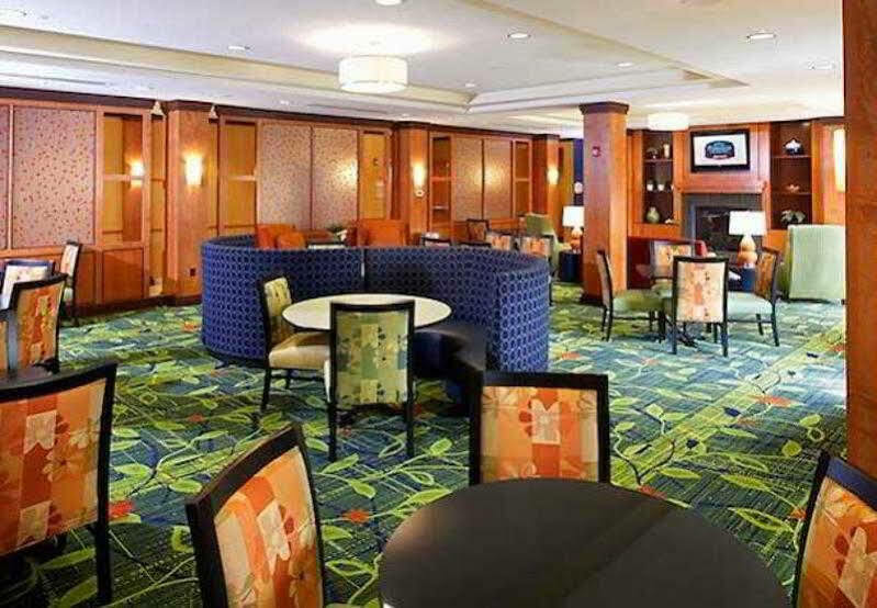 Fairfield Inn & Suites By Marriott Cumberland Ngoại thất bức ảnh